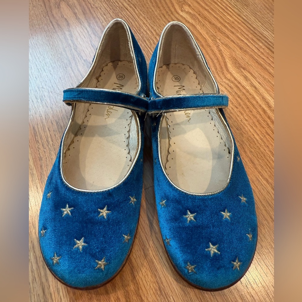 Mini Boden Blue Velvet Star Mary Jane Shoes